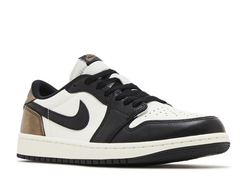 AIR JORDAN 1 LOW ‘MOCHA’