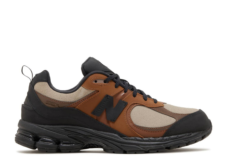 NEW BALANCE 2002R BASEMENT EARTH BROWN